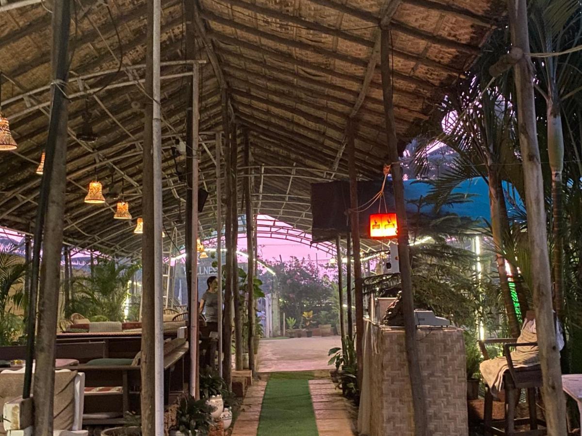 Wellness Inn 만드렘 외부 사진